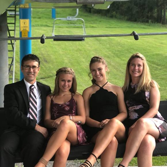 Meet your Posher, Angie - Picture 1 of 1